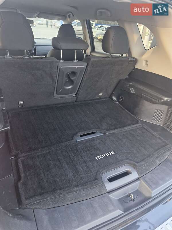 Внедорожник / Кроссовер Nissan Rogue 2018 в Ужгороде фото 25 Внедорожник / Кроссовер Nissan Rogue 2018 в Ужгороде