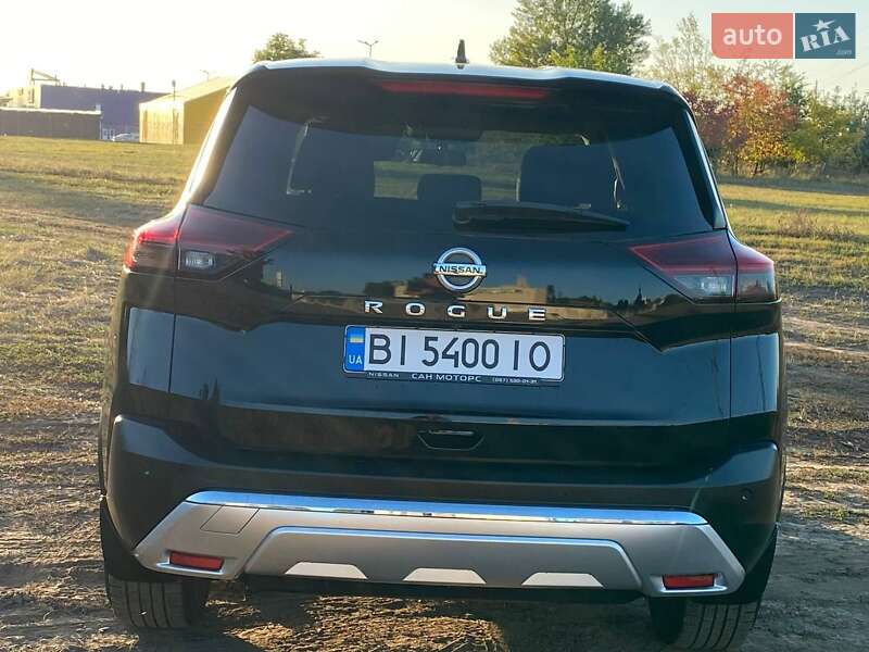 Внедорожник / Кроссовер Nissan Rogue 2021 в Полтаве