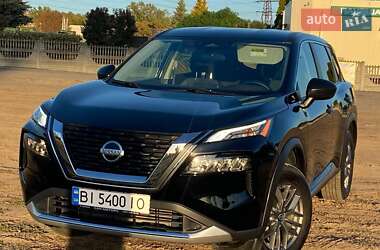 Внедорожник / Кроссовер Nissan Rogue 2021 в Полтаве