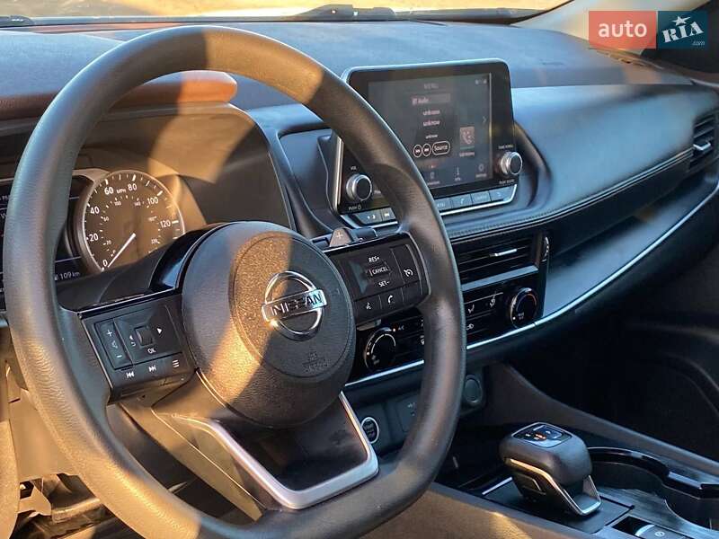 Внедорожник / Кроссовер Nissan Rogue 2021 в Полтаве