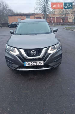 Внедорожник / Кроссовер Nissan Rogue 2018 в Лубнах