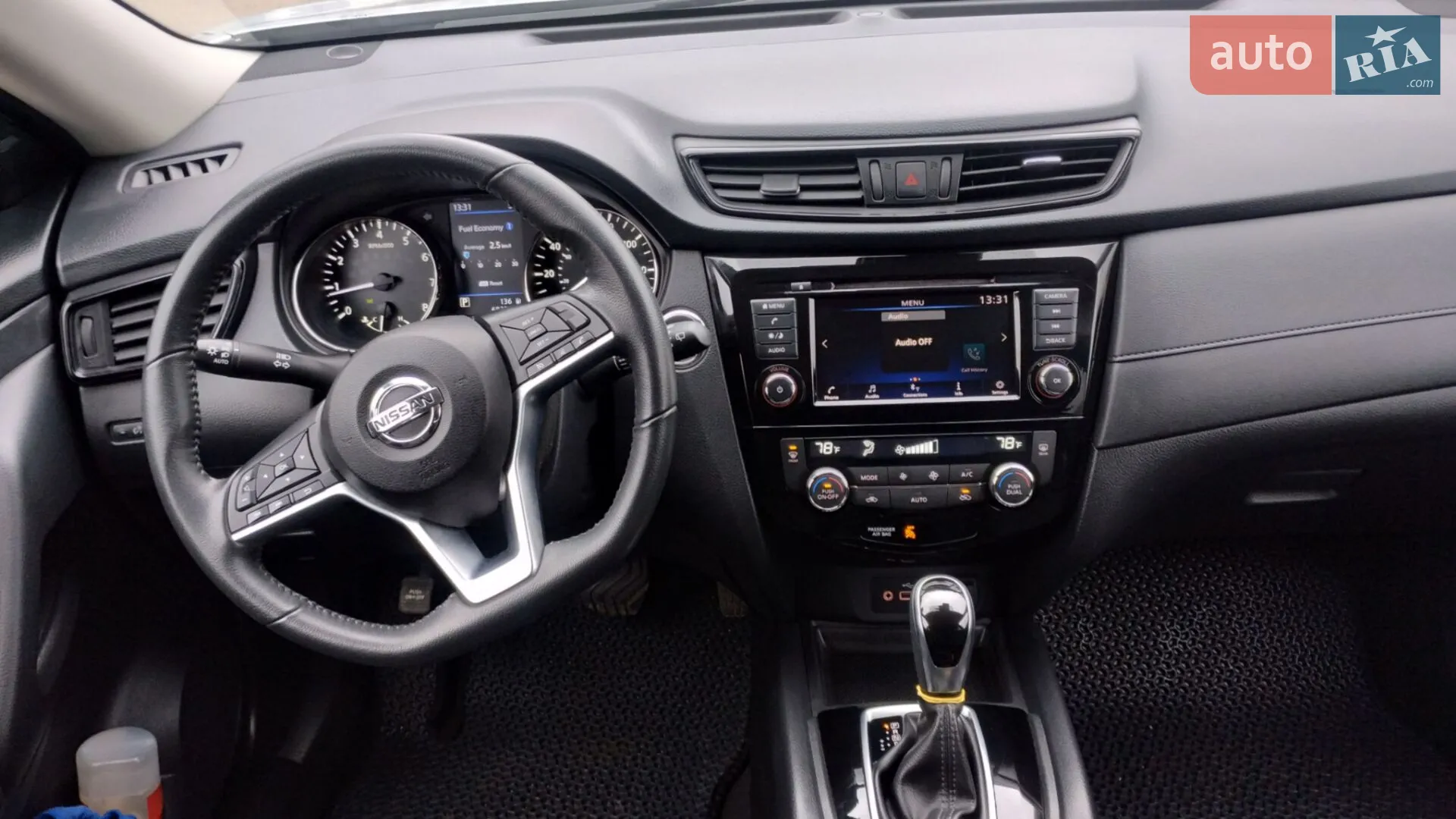 2019 Nissan Rogue - мініатюра 10