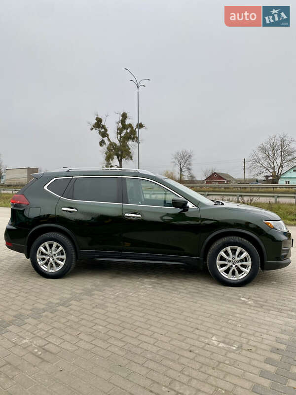 Внедорожник / Кроссовер Nissan Rogue 2018 в Ровно фото 8 Внедорожник / Кроссовер Nissan Rogue 2018 в Ровно