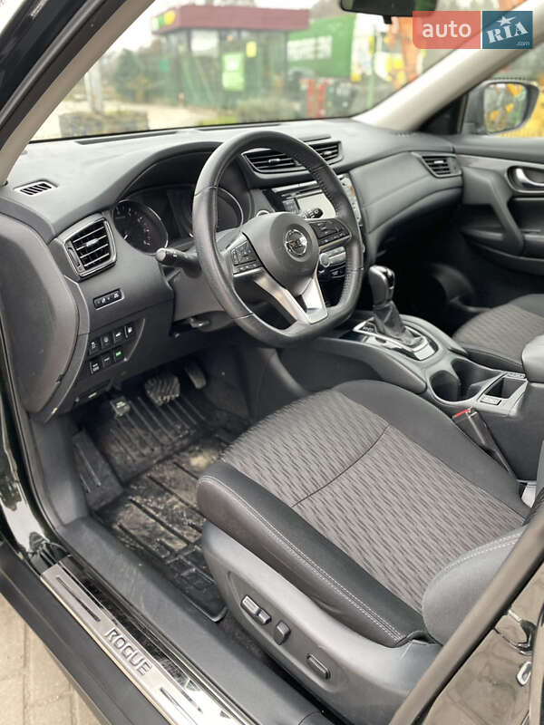 Внедорожник / Кроссовер Nissan Rogue 2018 в Ровно фото 25 Внедорожник / Кроссовер Nissan Rogue 2018 в Ровно