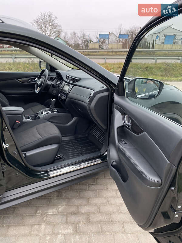 Внедорожник / Кроссовер Nissan Rogue 2018 в Ровно фото 26 Внедорожник / Кроссовер Nissan Rogue 2018 в Ровно