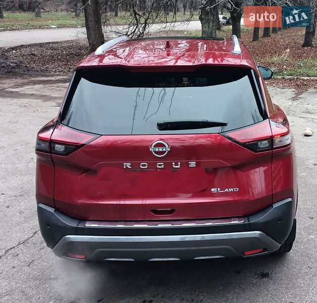 Позашляховик / Кросовер Nissan Rogue 2022 в Дніпрі