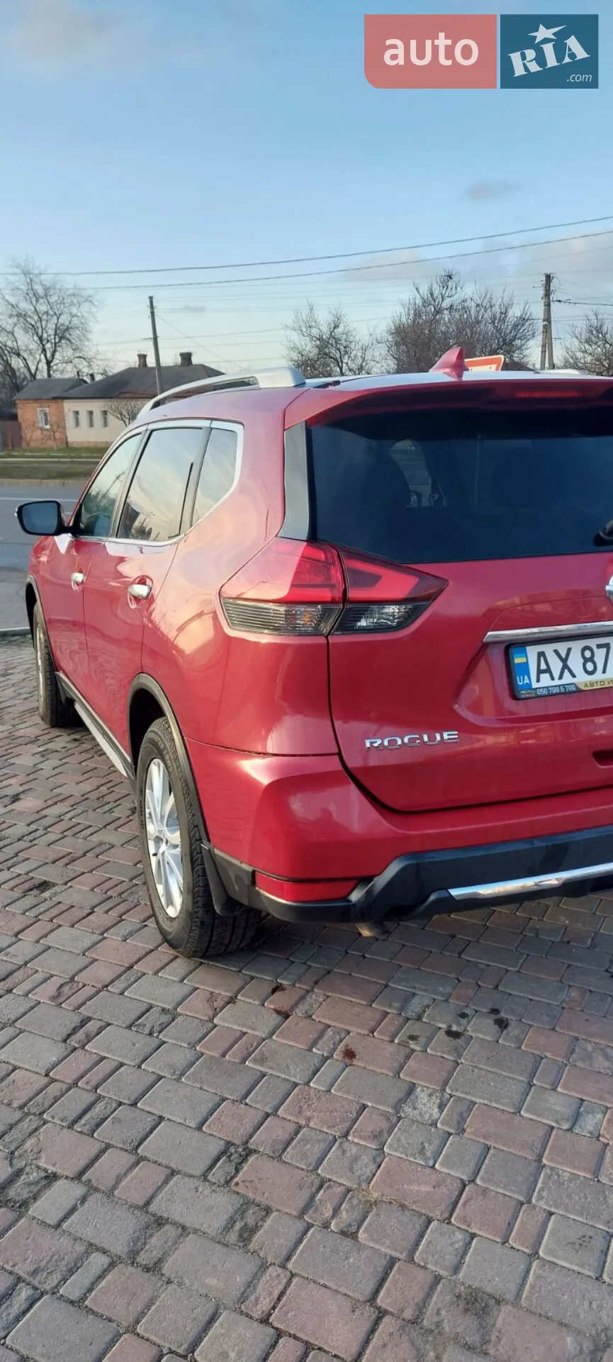 2017 Nissan Rogue - мініатюра 2