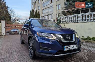Позашляховик / Кросовер Nissan Rogue 2020 в Рівному