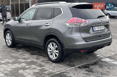 Позашляховик / Кросовер Nissan Rogue 2015 в Полтаві
