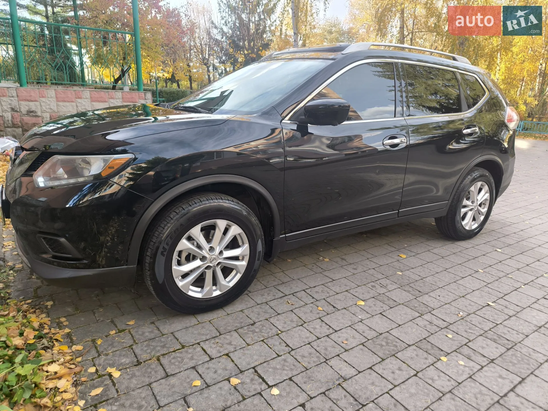 2014 Nissan Rogue - мініатюра 2