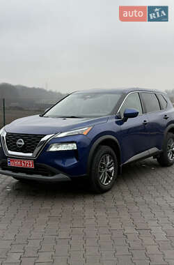 Внедорожник / Кроссовер Nissan Rogue 2023 в Виннице
