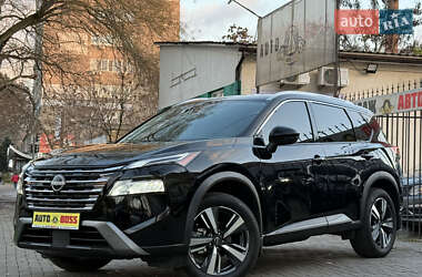 Позашляховик / Кросовер Nissan Rogue 2024 в Миколаєві