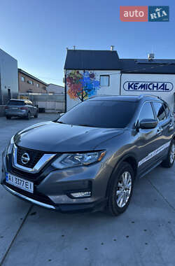 Позашляховик / Кросовер Nissan Rogue 2017 в Білій Церкві