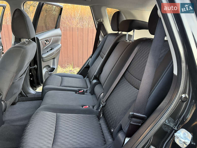 Внедорожник / Кроссовер Nissan Rogue 2017 в Дрогобыче фото 32 Внедорожник / Кроссовер Nissan Rogue 2017 в Дрогобыче