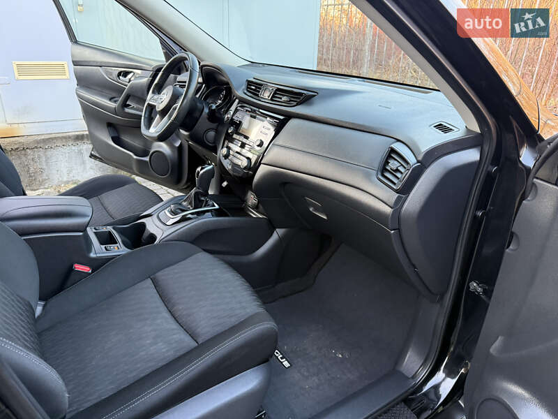 Внедорожник / Кроссовер Nissan Rogue 2017 в Дрогобыче фото 40 Внедорожник / Кроссовер Nissan Rogue 2017 в Дрогобыче