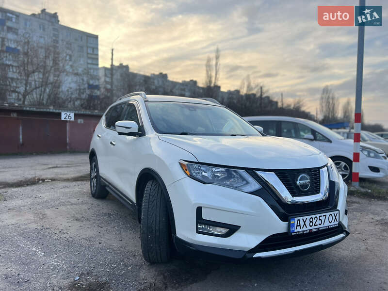 Nissan Rogue 2018