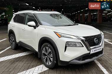 Позашляховик / Кросовер Nissan Rogue 2022 в Києві