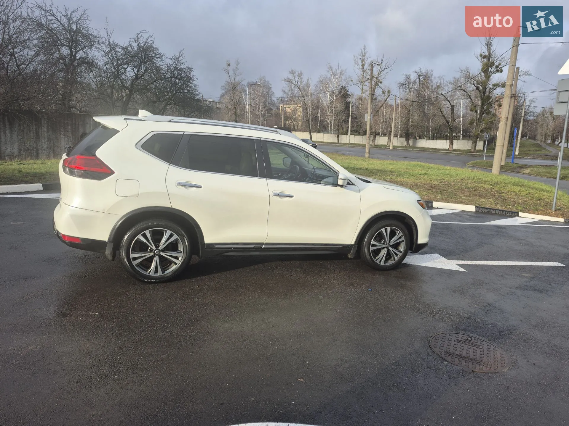 2017 Nissan Rogue - мініатюра 3