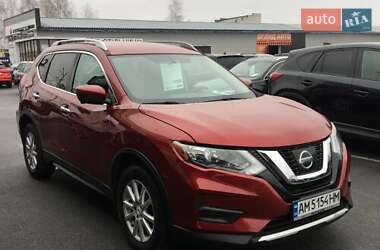 Позашляховик / Кросовер Nissan Rogue 2018 в Житомирі
