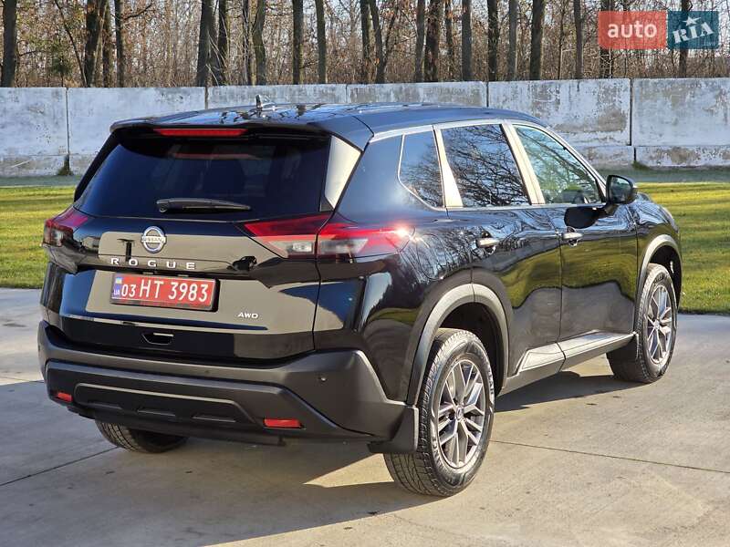 Позашляховик / Кросовер Nissan Rogue 2021 в Луцьку
