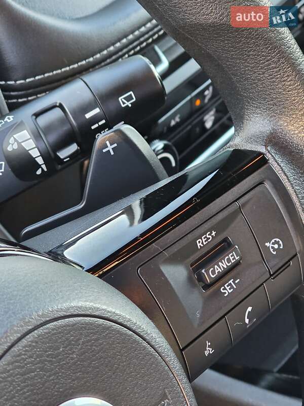 Позашляховик / Кросовер Nissan Rogue 2021 в Луцьку