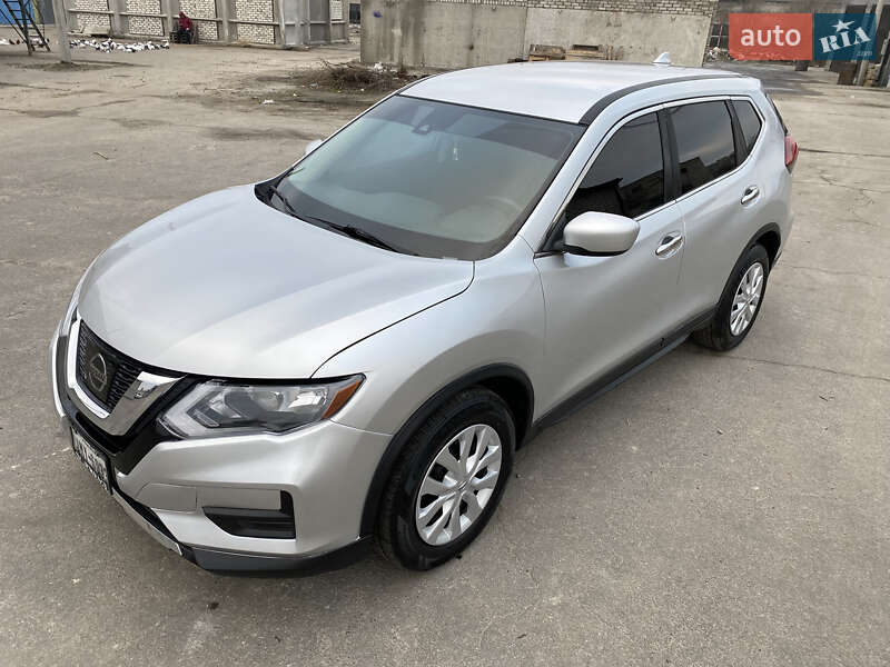 Позашляховик / Кросовер Nissan Rogue 2020 в Кременчуці