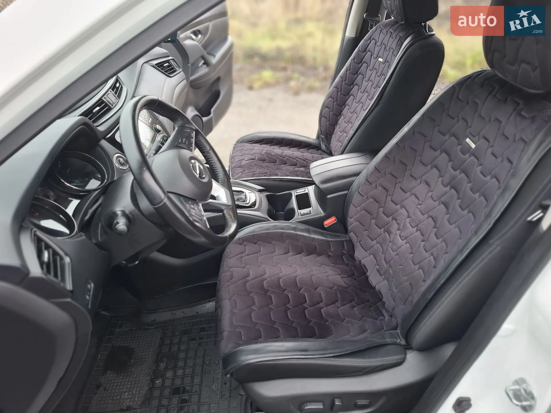 2017 Nissan Rogue - мініатюра 18