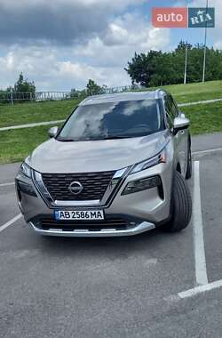 Внедорожник / Кроссовер Nissan Rogue 2022 в Виннице