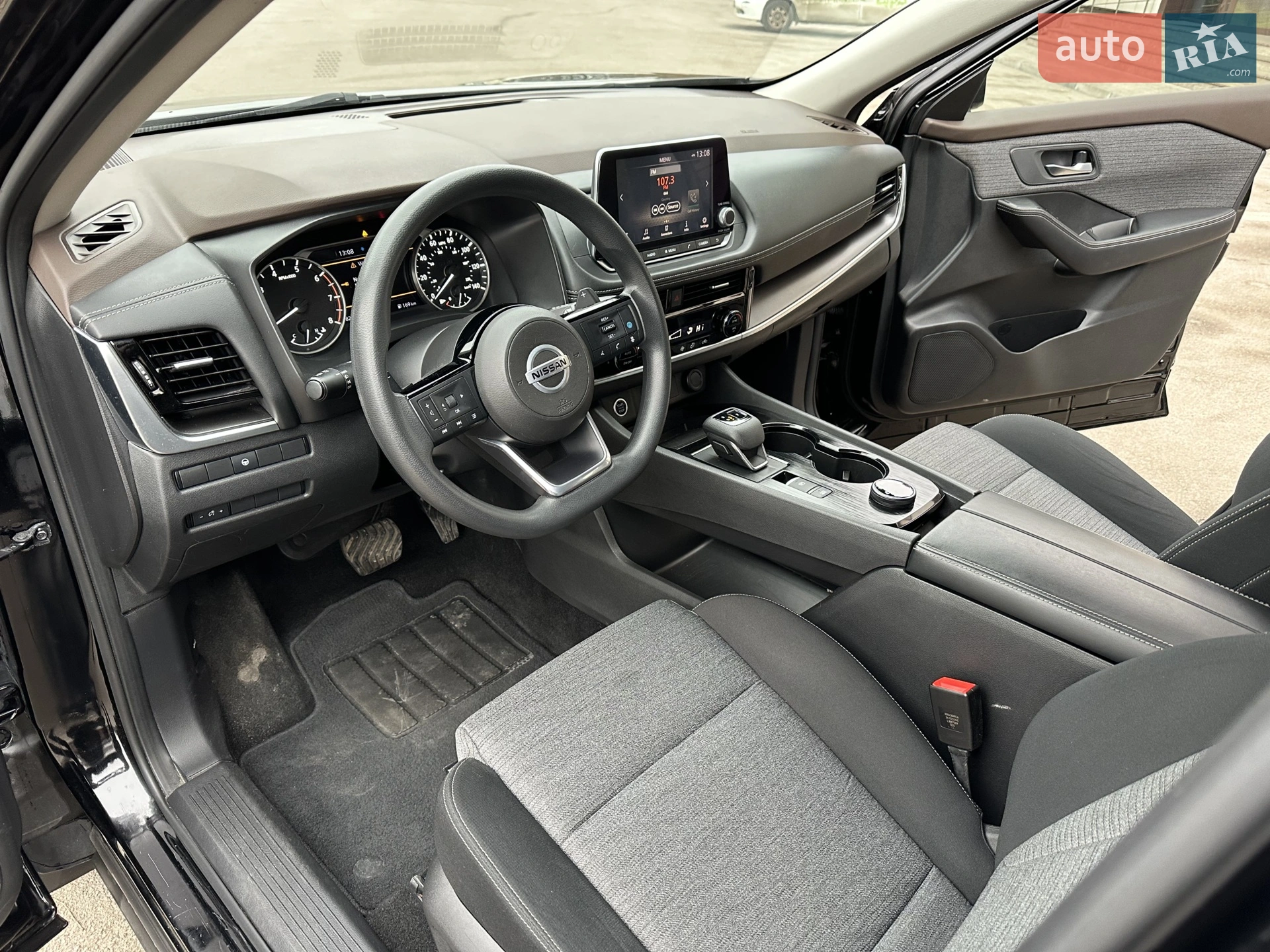 2020 Nissan Rogue - мініатюра 26
