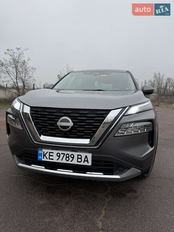 Внедорожник / Кроссовер Nissan Rogue 2022 в Каменском