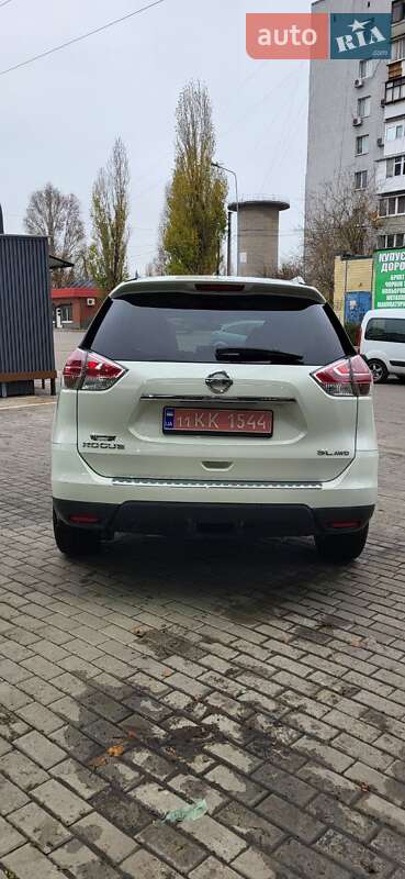 Внедорожник / Кроссовер Nissan Rogue 2016 в Днепре