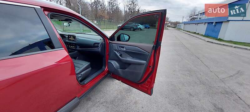 Позашляховик / Кросовер Nissan Rogue 2023 в Дніпрі фото 58 Позашляховик / Кросовер Nissan Rogue 2023 в Дніпрі
