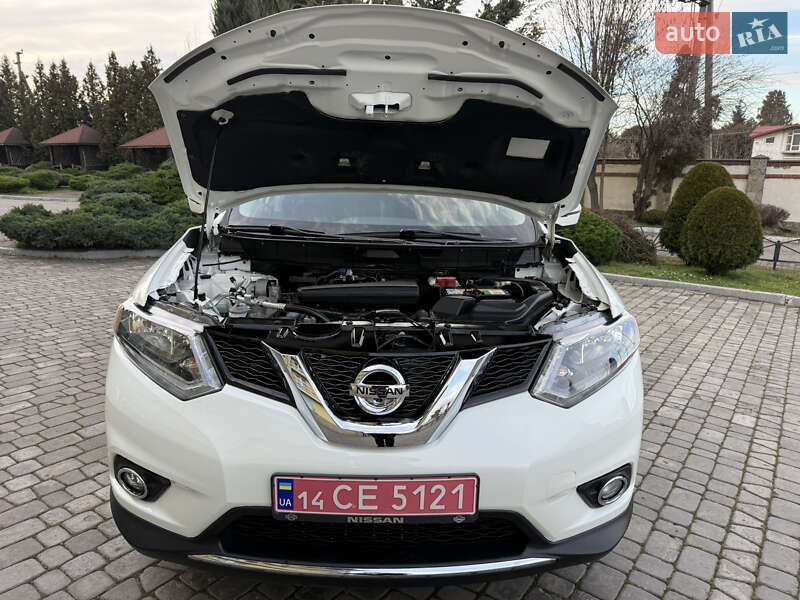 Позашляховик / Кросовер Nissan Rogue 2016 в Львові фото 50 Позашляховик / Кросовер Nissan Rogue 2016 в Львові