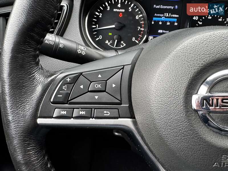 Внедорожник / Кроссовер Nissan Rogue 2018 в Киеве