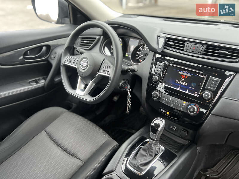 Внедорожник / Кроссовер Nissan Rogue 2019 в Киеве