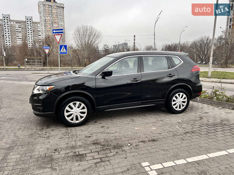 Внедорожник / Кроссовер Nissan Rogue 2019 в Киеве