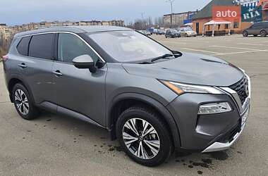 Внедорожник / Кроссовер Nissan Rogue 2021 в Кривом Роге