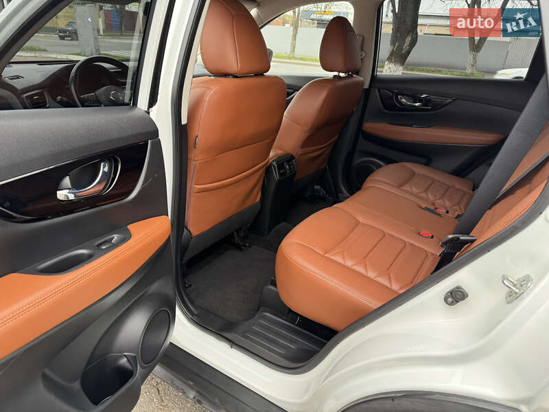 Позашляховик / Кросовер Nissan Rogue 2019 в Ізмаїлі