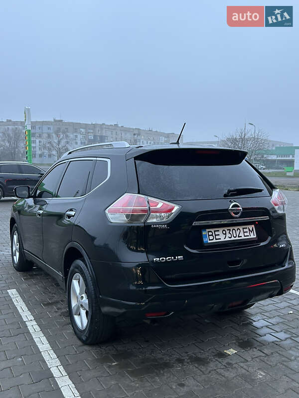 Внедорожник / Кроссовер Nissan Rogue 2016 в Вознесенске