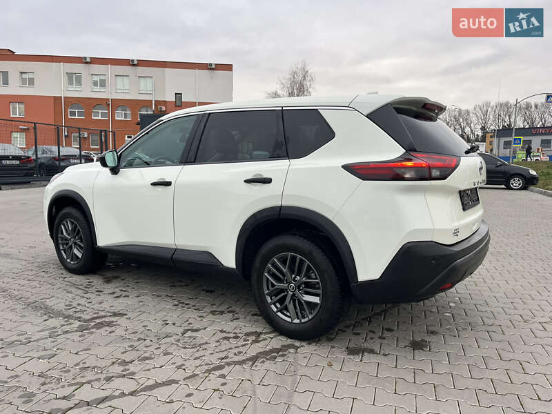 Внедорожник / Кроссовер Nissan Rogue 2021 в Виннице