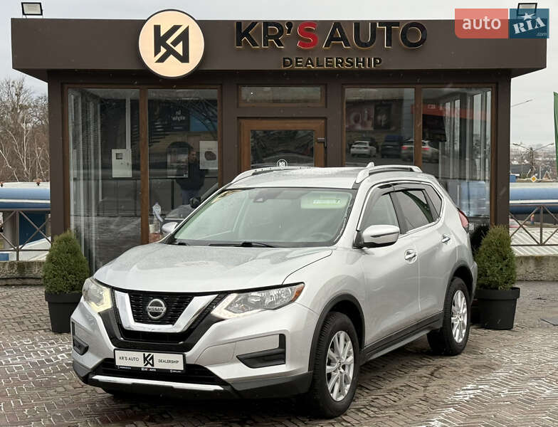 Внедорожник / Кроссовер Nissan Rogue 2018 в Харькове