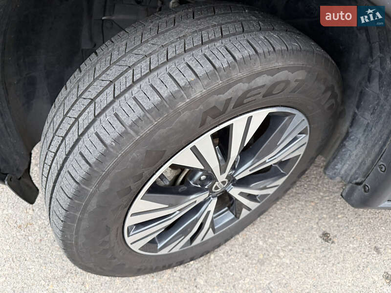 Внедорожник / Кроссовер Nissan Rogue 2021 в Запорожье