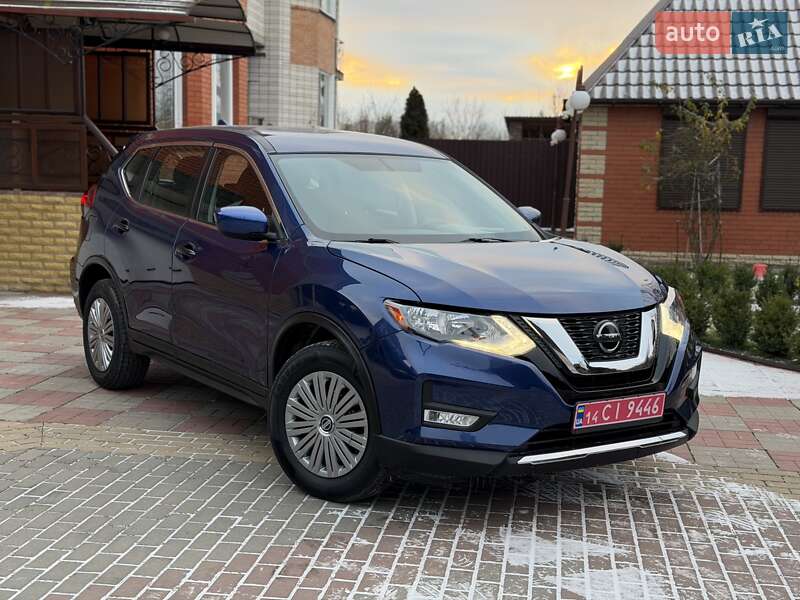Позашляховик / Кросовер Nissan Rogue 2018 в Вінниці