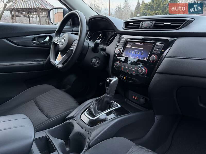 Позашляховик / Кросовер Nissan Rogue 2018 в Вінниці