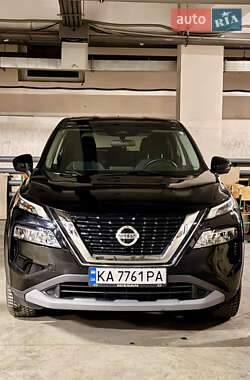 Позашляховик / Кросовер Nissan Rogue 2020 в Києві