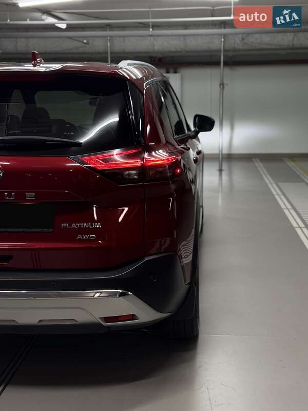 Позашляховик / Кросовер Nissan Rogue 2023 в Києві