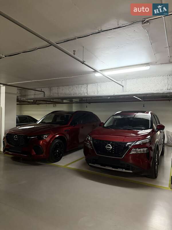 Позашляховик / Кросовер Nissan Rogue 2023 в Києві