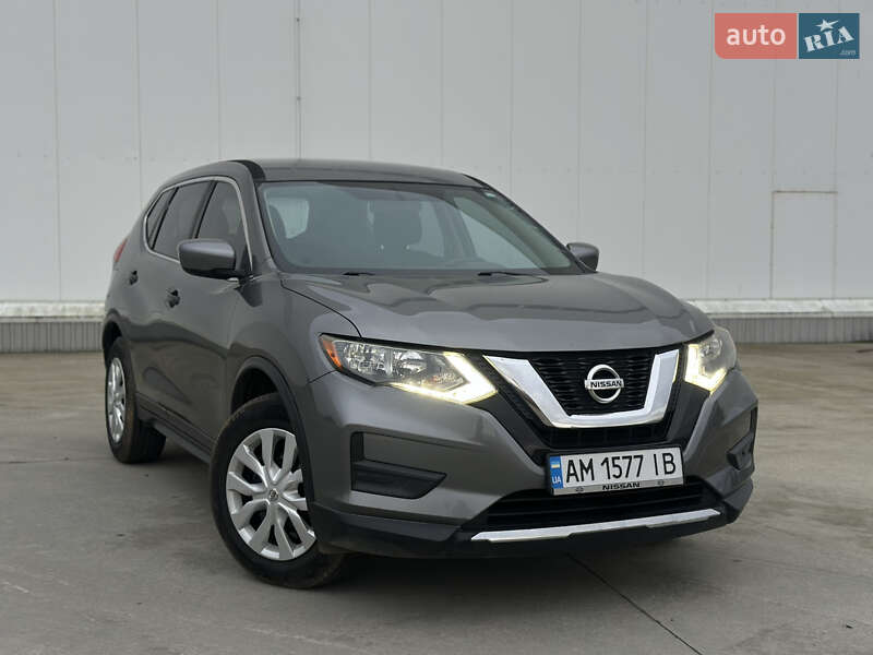 Позашляховик / Кросовер Nissan Rogue 2016 в Коростені