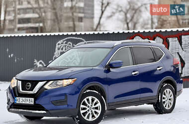Позашляховик / Кросовер Nissan Rogue 2018 в Кам'янському