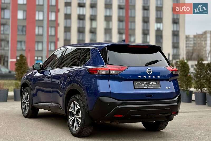 Внедорожник / Кроссовер Nissan Rogue 2020 в Киеве